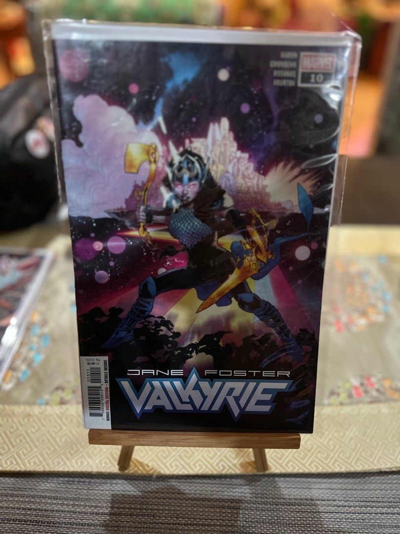 Marvel comic (Category: Comics & Manga) located in Singapore. Submitted by keemhanafi (Listing ID 1319445205, Image 1). Description: Valkyrie 10 #marvel #janefoster #thor.