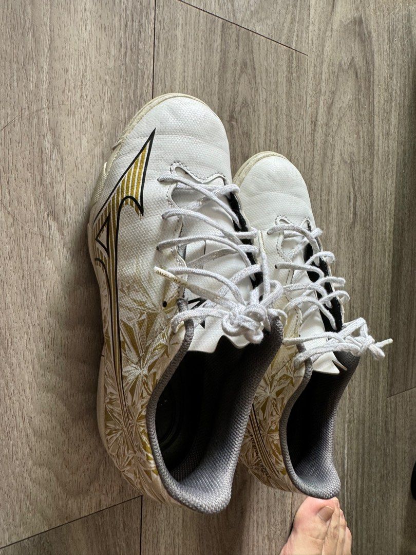 Mizuno turf online