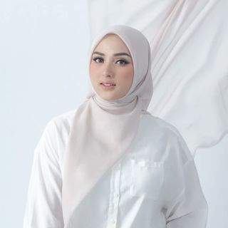 (Kategori: ) berada di . Dikirim oleh heybibblee7 (ID iklan 1319428788, Gambar 1). Deskripsi: .