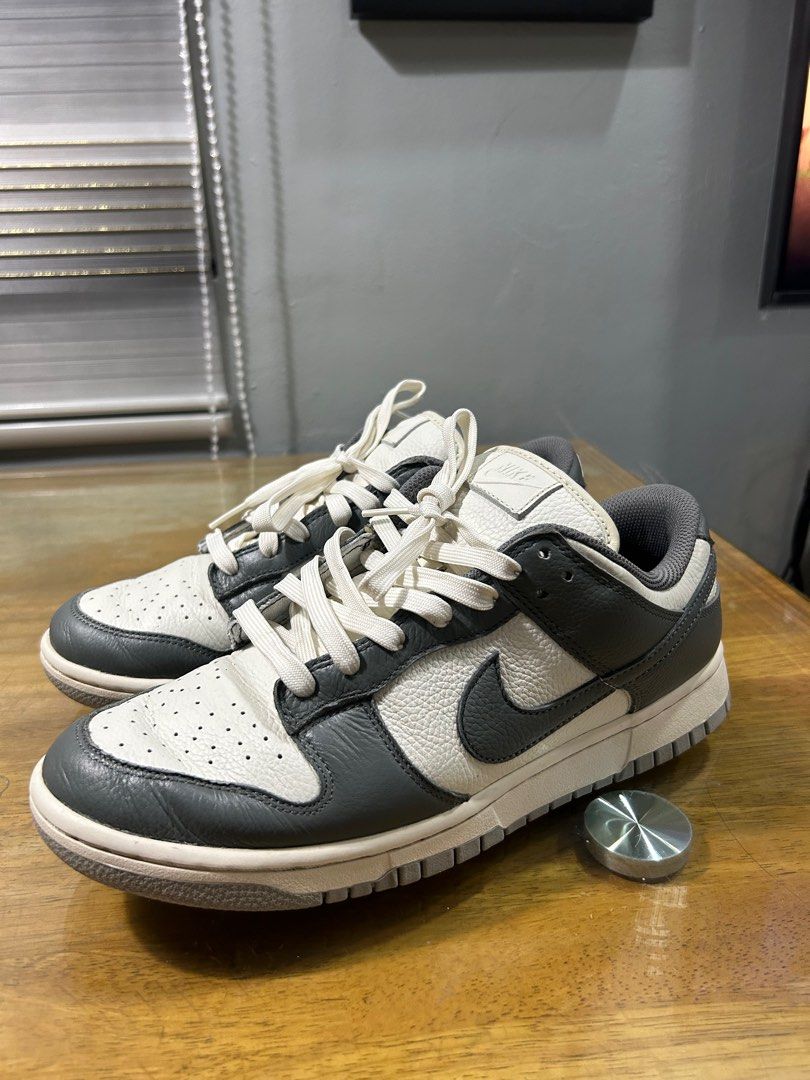 Nike Dunk low (Category: Sneakers) located in Cainta. Submitted by dris01 (Listing ID 1319351043, Image 1). Description: Nike Dunk Low NikeID size 9 US NO BOX, replacement box will be provided.