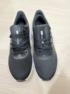 （分類：）位於 。 由 lam0804 提交（商品編號 1319488292，圖片 1）。簡介： 。
