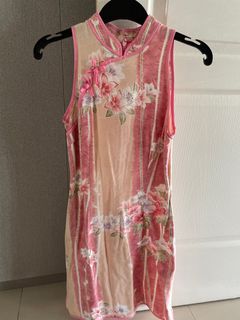 (Category: ) located in . Submitted by chic.stylez (Listing ID 1319356036, Image 1). Description: .