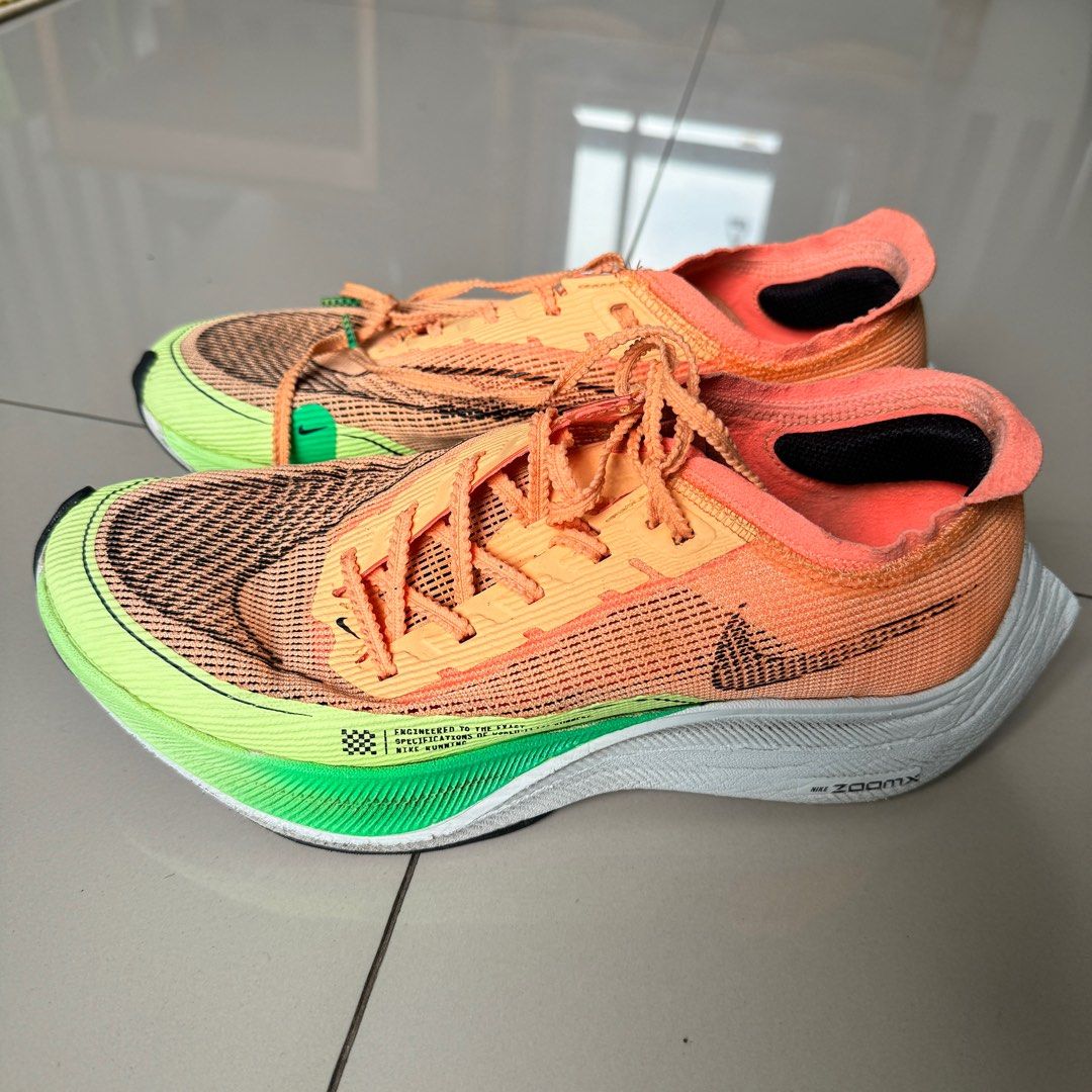 nike vaporfly next 42