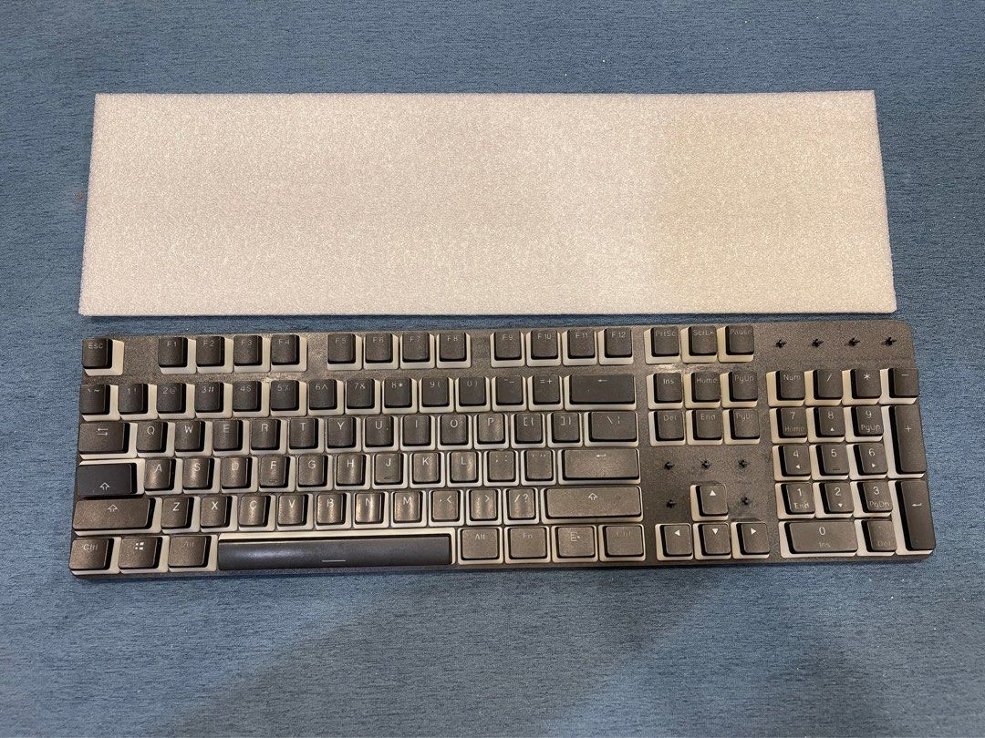 Pudding Keycaps (Category: Computer Keyboard) located in Singapore. Submitted by kiwi1984 (Listing ID 1319470013, Image 1). Description: Pudding Keycaps for your mechanical keyboard. Compatible with Mx switches..