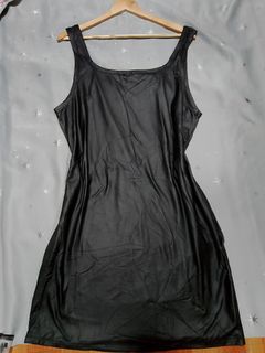 (Category: ) located in . Submitted by zbeth_closet (Listing ID 1319469580, Image 1). Description: .