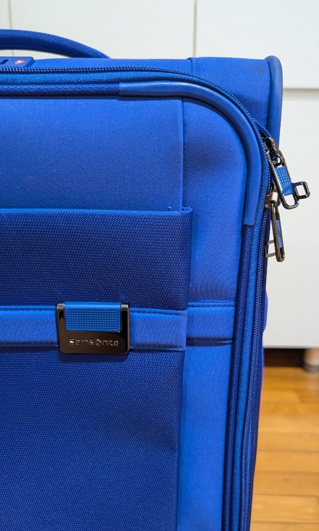 Blue samsonite shop