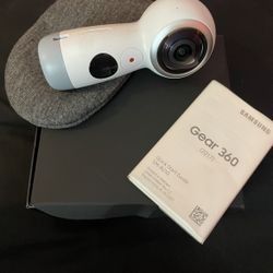 Samsung gear 360 (Category: Cameras) located in Plaridel. Submitted by luckyhat (Listing ID 1319384442, Image 3). Description: .
