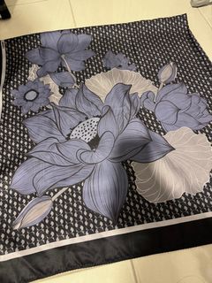 (Category: ) located in . Submitted by IdinaM (Listing ID 1319330342, Image 1). Description: .