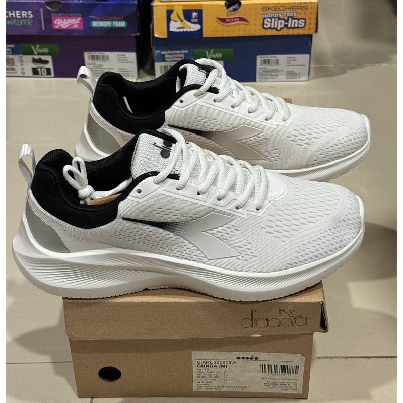 Size sepatu diadora shop