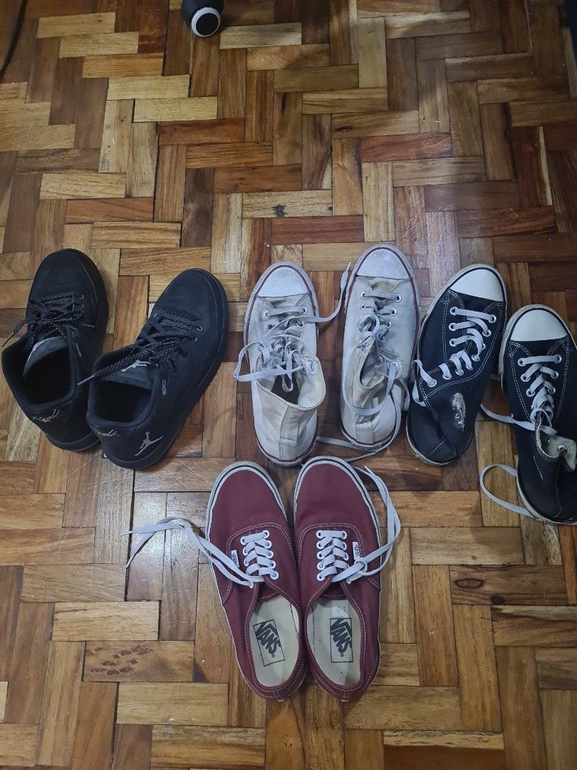 Shoe Bundle: Converse, Nike, Jordan (Category: Casual Shoes) located in Manila. Submitted by timofefe (Listing ID 1319437400, Image 1). Description: 4 pairs branded shoes original for 600 Price is negotiable Can buy per pair Heavily used shoes, some midsoles need regluing Jordan Air Flight Origin 8.5 mens Converse white 9 mens Converse black 7.5 mens Vans Red 8.5 mens dm for more pics or if you have questions No box.