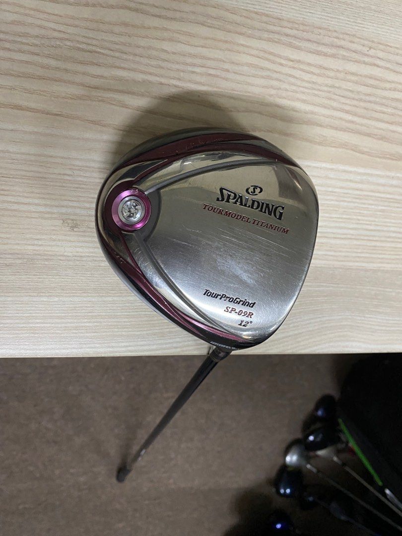 Spalding Tour Model Tour Progrind SP-09R 10.5° Driver Regular Graphite Shaft Spalding Tour Model Tour Progrind SP-09R 10.5° Driver Regular Graphite Shaft