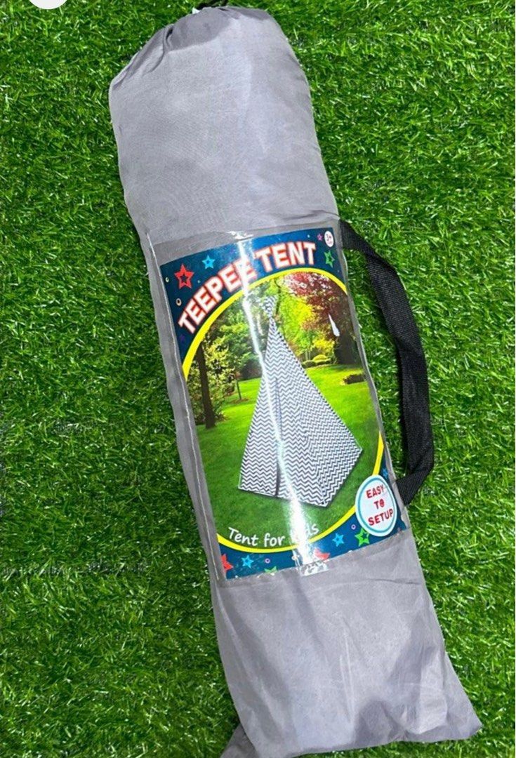 TeePee tent zigzag print (Category: Infant Playtime) located in Paranaque City. Submitted by kaelstoypalace (Listing ID 1319406786, Image 1). Description: From toy kingdom.