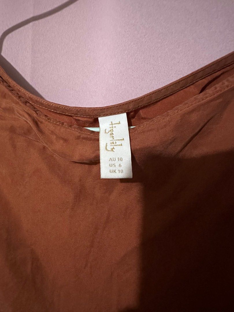 Tigerlily Dress (Category: Dresses) located in Taguig. Submitted by roandeclutter (Listing ID 1319469335, Image 3). Description: So cute and flattering + versatile. Can wear with sneakers, flats, heels. A must-have! 😄.