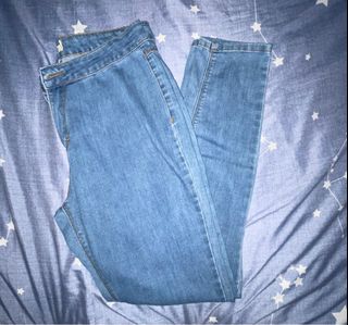 (Category: ) located in . Submitted by ellamnl (Listing ID 1319392890, Image 1). Description: .