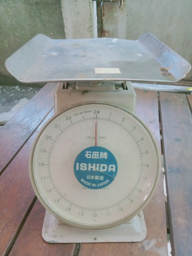 Weighing scale ISHIDA 32oz capacity japan (Category: Health Monitors & Weighing Scales) located in Taytay. Submitted by ddxdd (Listing ID 1319381171, Image 1). Description: weighing capacity 32 oz, made in japan, may crack yun plastic cover, see picture.