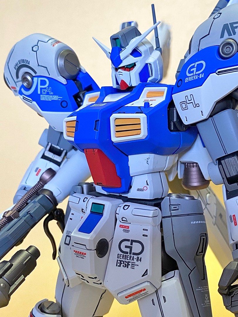 全新 Bandai RE 1/100 Gundam GP04 Stardust Memory 0083高達 系列 模型 上色完成品, 興趣及 ...