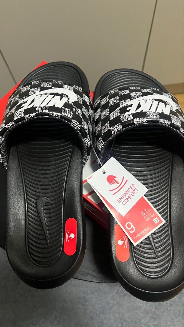 nike benassi checkered