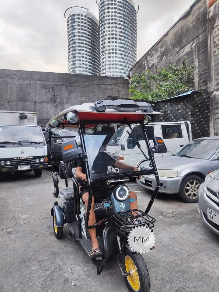 avia cruiser 3 wheels electrictrike (Category: Bicycles) located in Manila. Submitted by saguittarian06 (Listing ID 1319525904, Image 2). Description: ₱33500 AVIA CRUISE 3WHEELS ELECTRICTRIKE TIRES 10” 1000 WATTS WITH TRAPAL FREE DEMO & ASSEMBLE FREE SIDE MIRROR FREE AUTOMATIC WIPER WITH CERTIFICATE OF OWNERSHIP Specs : Digital gauge w/ speedometer Removable battery With Anti theft system WITH BASKET FRONT & BACK WITH BIG SEAT CONVERTIBLE TO CARG