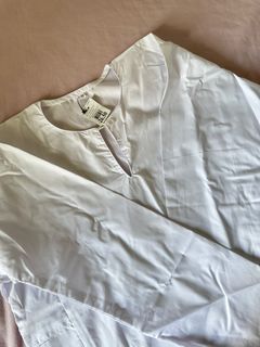 (Category: ) located in . Submitted by lovedbylilly (Listing ID 1319585418, Image 1). Description: .