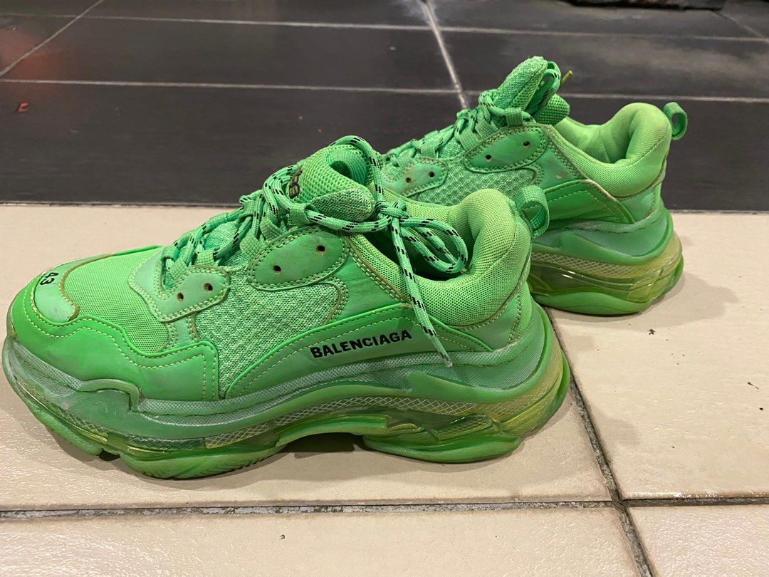 Balenciaga triple s neon green replica hot sale