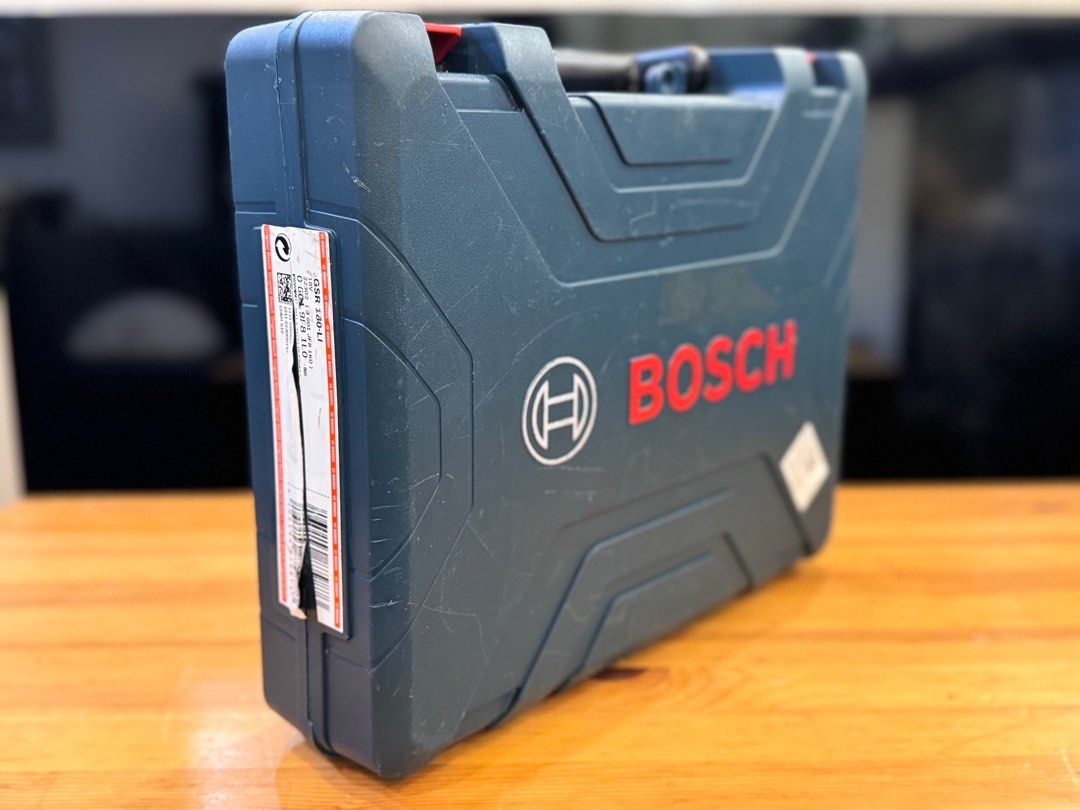 Bosch GSR-180 Li Cordless Drill (Category: Construction Tools & Equipment) located in Talisay. Submitted by kim_rey (Listing ID 1319582748, Image 2). Description: Specifications ▪️Torque, max. (hard screwdriving applications) 54 Nm ▪️Torque, max. (soft screwdriving applications) 21 Nm ▪️Torque, max. (hard/soft) 54 / 21 Nm ▪️No-load speed (1st gear/2nd gear) 0 – 450 / 0 – 1700 rpm ▪️Battery type Li-Ion ▪️Battery voltage 18 V ▪️Battery capacity 1.5