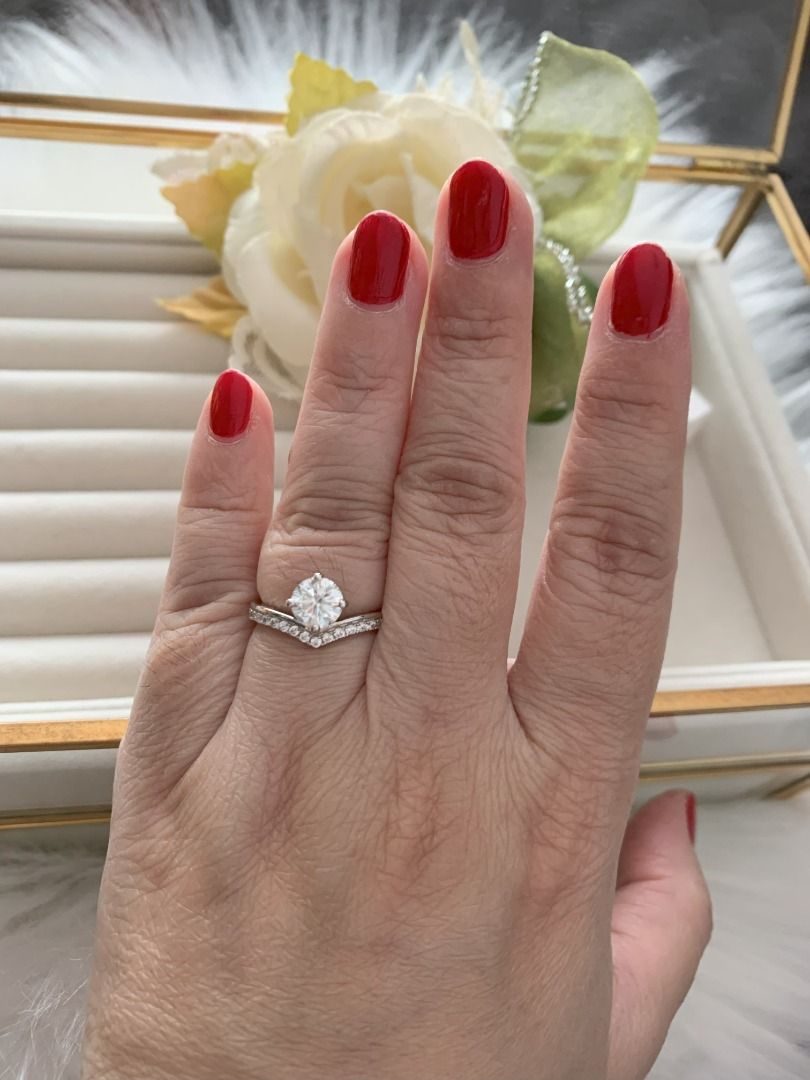 New princess ring top