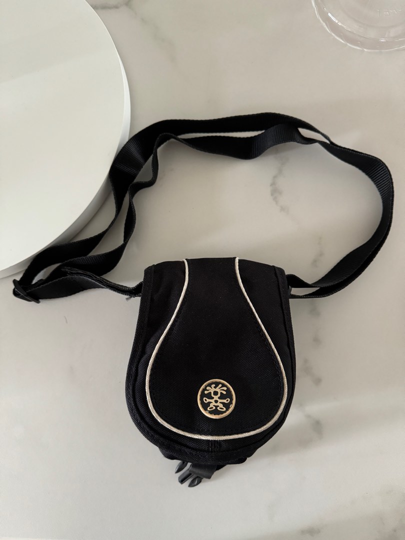 Crumpler small sling bag