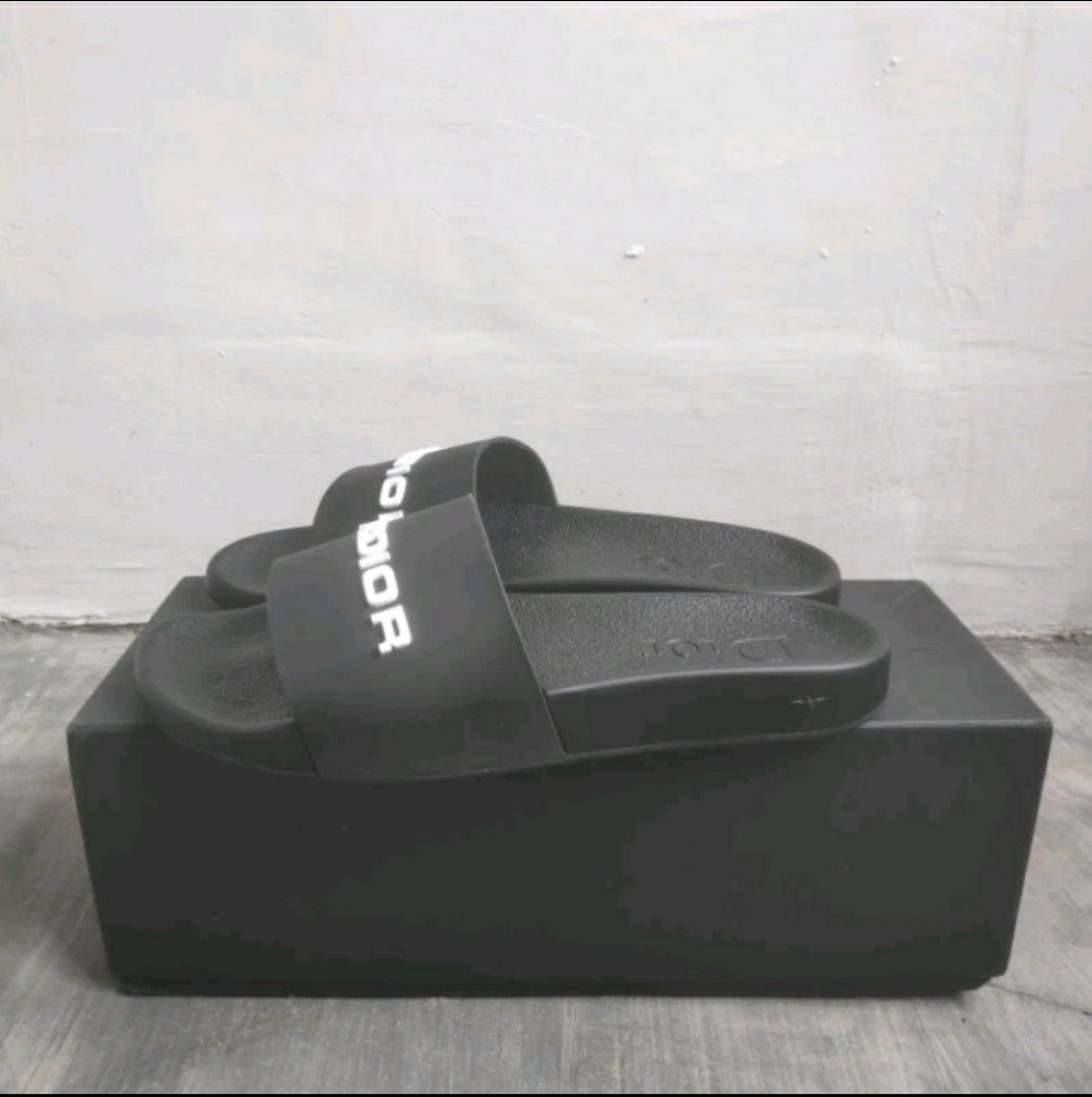 DIOR HOMME HARDIOR SLIDE 2017 Fesyen Pria Sepatu Sandal di Carousell