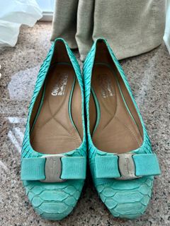 （分類：）位於 。 由 hypebae852 提交（商品編號 1319672642，圖片 1）。簡介： 。