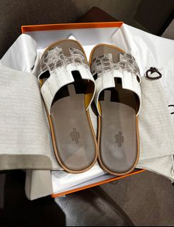 （分類：）位於 。 由 bageholic 提交（商品編號 1319579063，圖片 1）。簡介： 。