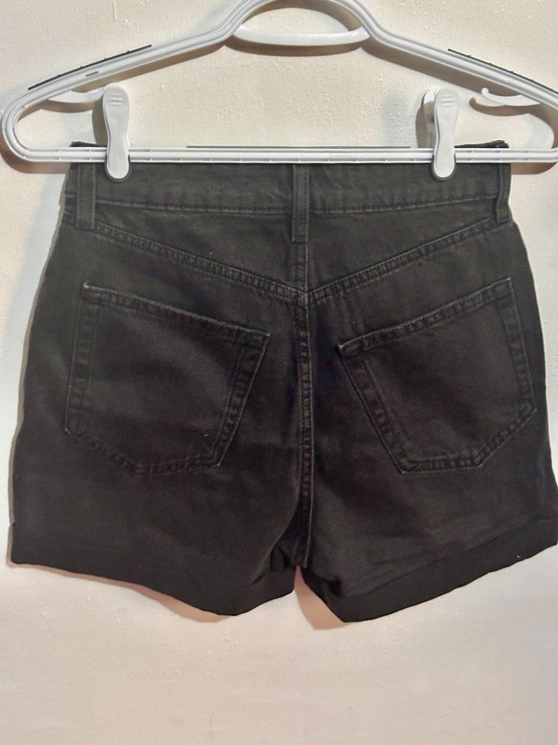 H&m divided high waisted shorts best sale