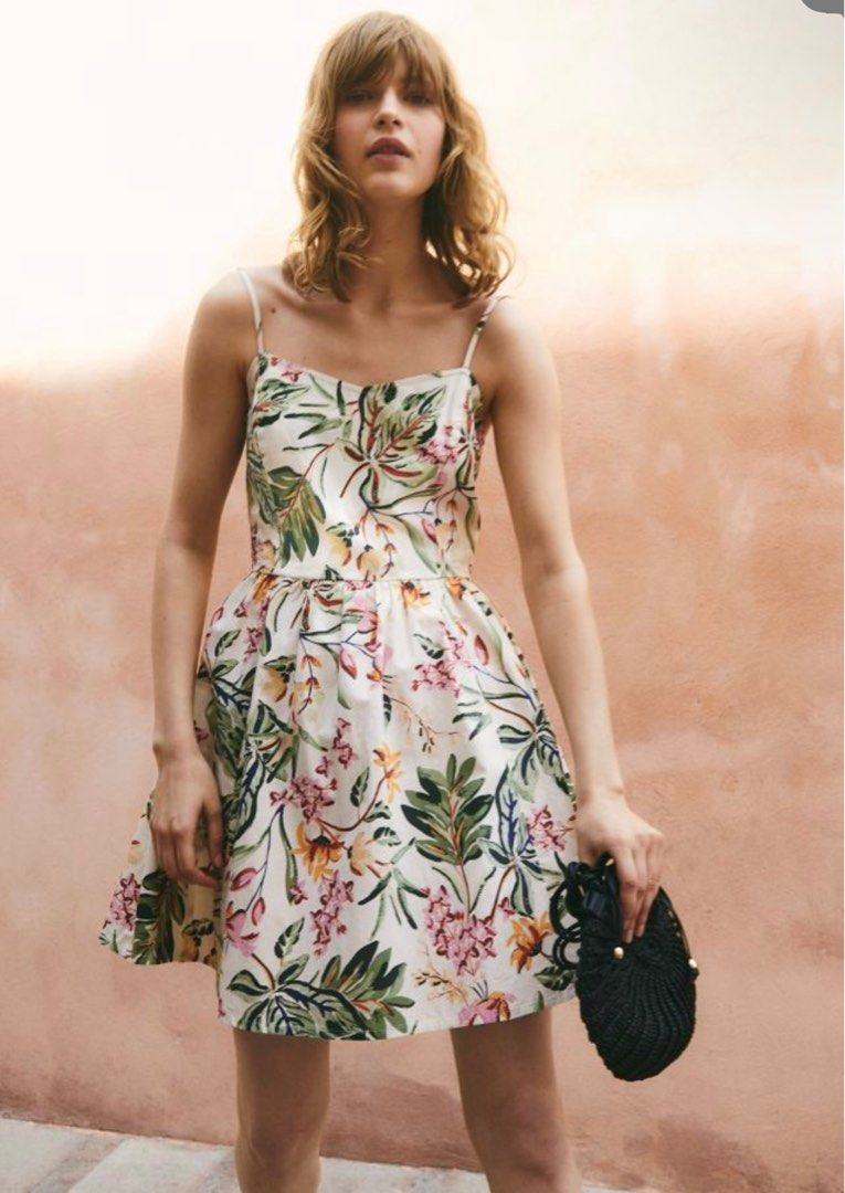 H&M Flared-skirt cotton dress, Women's Fashion, Dresses & Sets, Dresses on  Carousell