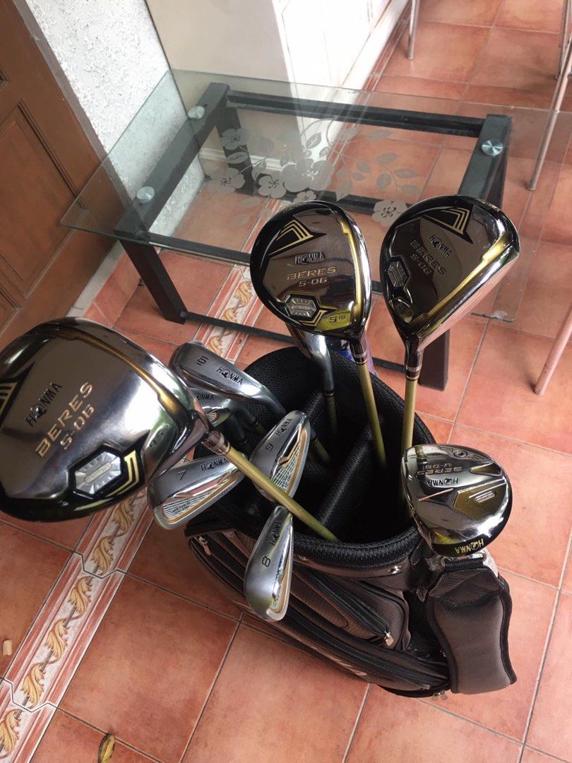 Honma Beres 06 (Category: Golf) located in Antipolo. Submitted by allianaccasas (Listing ID 1319525381, Image 1). Description: Honma beres 06 model 5 6 7 8 9 10 AW SW Driver 3wood 5wood rescue22 Bag.