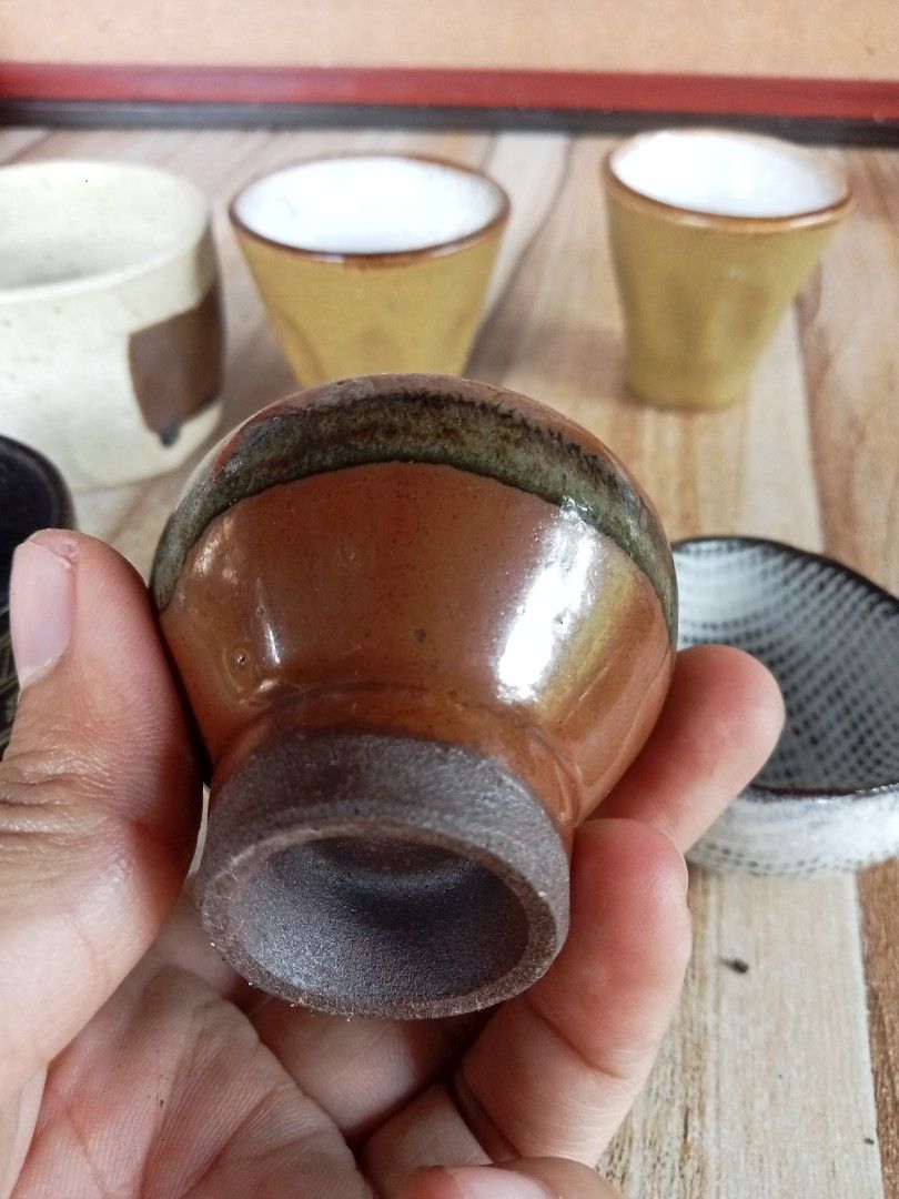 Japan Surplus stoneware teacups set (Category: Other Kitchenware & Tableware) located in Imelda. Submitted by japansurpluscollection (Listing ID 1319539647, Image 3). Description: Japan Surplus stoneware set.