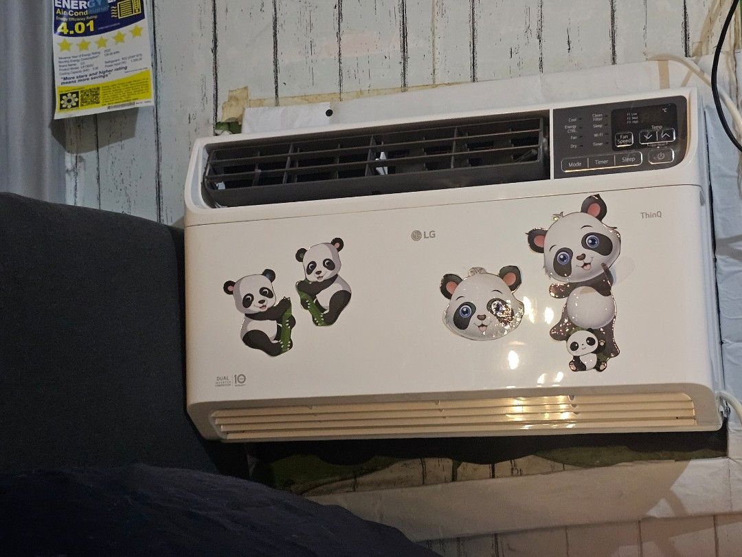 LG 1.3 Dual Inverter (Category: Air Conditioning and Heating) located in Makati City. Submitted by mendozabeng13 (Listing ID 1319625998, Image 1). Description: purchased last June 2023 RFS: too big.