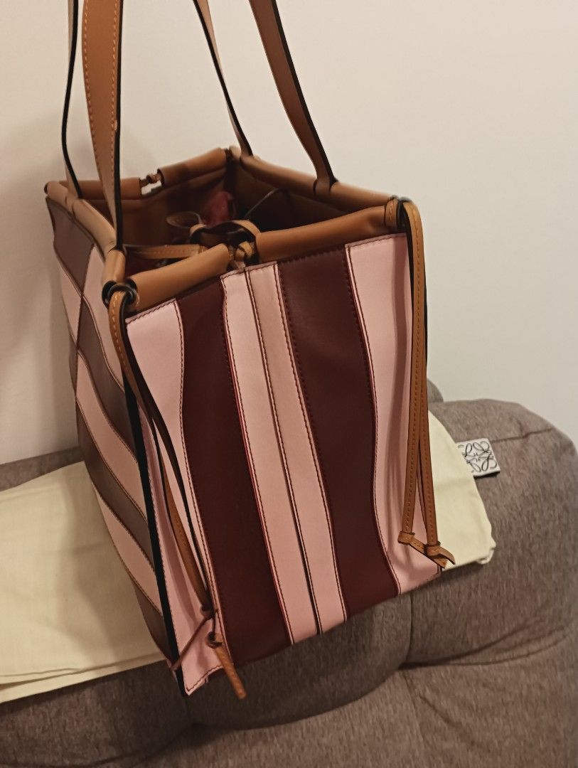 Loewe tote sale best sale