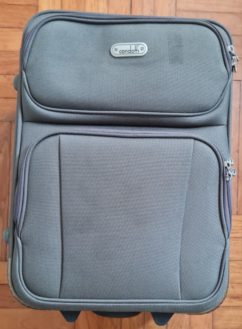 22 x 15 x 8 luggage store