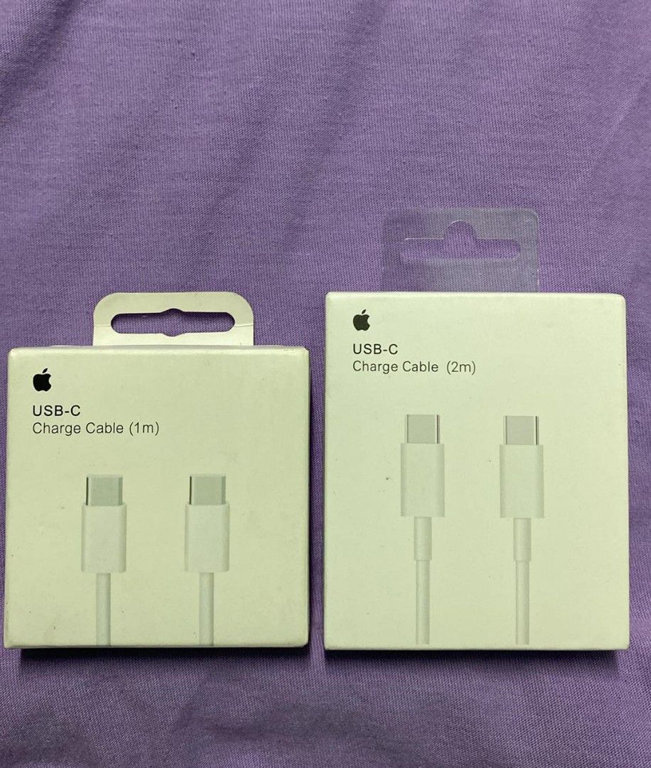 MacBook/ipad charger type c to type c 1M (Category: Chargers & Cables) located in Manila. Submitted by milasgadgetph (Listing ID 1319697296, Image 1). Description: .