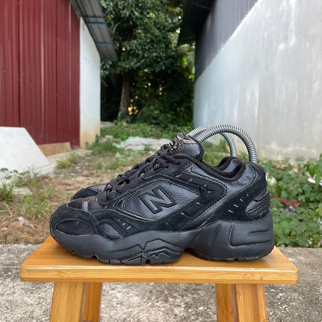 New balance 452 black hot sale
