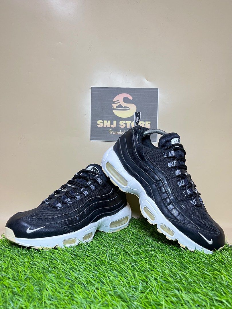Nike air max 95 overbranded deals
