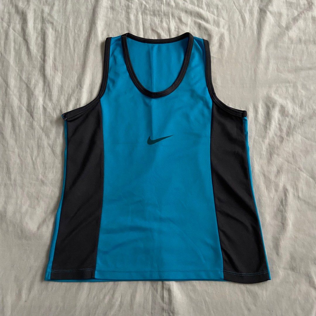 Nike Tank Top Set (Category: Activewear) located in Manila. Submitted by jjalson_ (Listing ID 1319612616, Image 3). Description: ***PLEASE READ BEFORE MAKING AN OFFER*** ***PLEASE MANAGE YOUR EXPECTATIONS, THIS IS A PRELOVED ITEM*** ***STRICTLY NO MEET-UPS*** Size: pm for details Rfs: Decluttering ********No hidden damages******** *In good condition *2-DAY RESERVATION ONLY‼️ Strictly 2 days reservation only. Beyond the two day allowance, the item