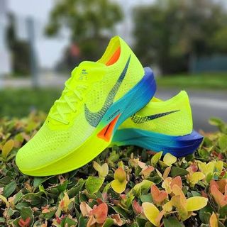 (Category: ) located in . Submitted by solefindsphilippines (Listing ID 1319616080, Image 1). Description: .