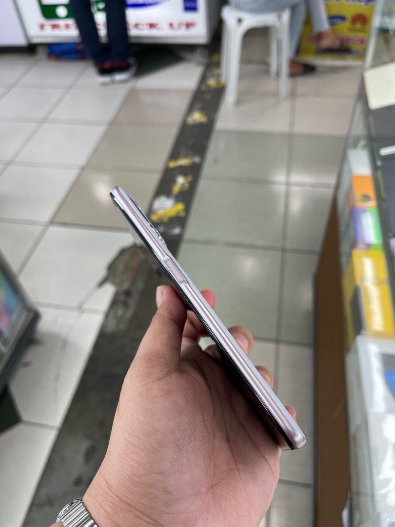 OPPO A96 (Category: OPPO) located in Manila. Submitted by farhanadau39938 (Listing ID 1319556597, Image 3). Description: OPPO A96 *8/256GB *GOOD FOR GAMING *SMOOTH *lEGIT/ ORIGINAL *NO REPAIR HISTORY *NO ISSUE INCLUSION Case Tempered Charger Direct nalang po kayo mismo sa page ko AMRON GADGET HUB or sa facebook ko HANNAH AMRON kasi hindi po ako agad agad maka reply sa dito. Salamat!❤️ Follow us on tiktok: www.tiktok.com/@amrongadgethub We deliver