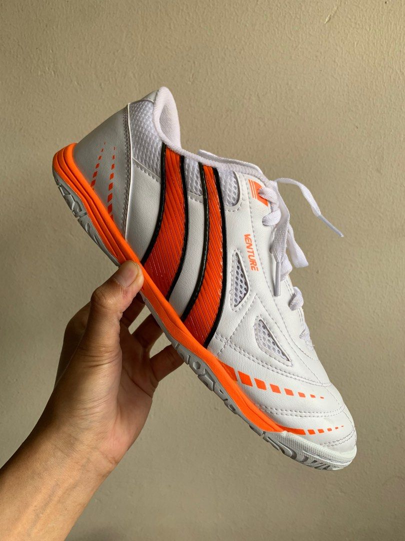 Pan futsal shoes hotsell