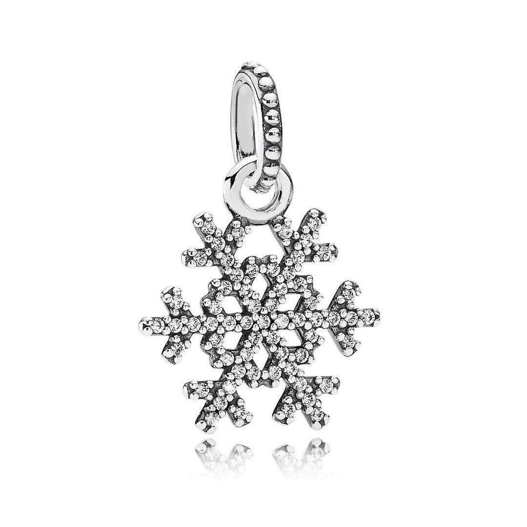 PANDORA Christmas Snowflake Winter Kiss Pendant Charm, Women's
