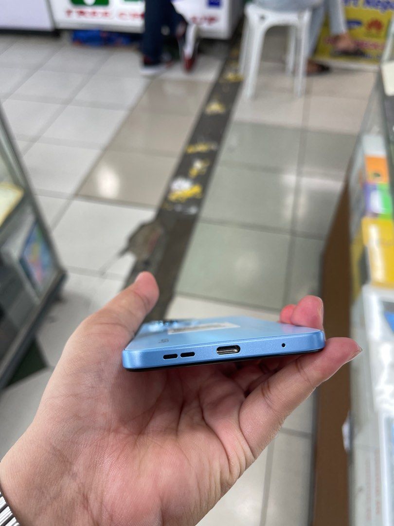 REDMI NOTE 12 (Category: Android Others) located in Manila. Submitted by farhanadau39938 (Listing ID 1319555769, Image 2). Description: REDMI NOTE 12 *12/128GB *octa core max 2.80GHz *Legit *original *no repair history *no issue *good for gaming Inclusion Case Tempered glass Charger Direct nalang po kayo sa mismong page ko AMRON GADGET HUB or sa facebook ko HANNAH AMRON kasi hindi po ako agad agad maka reply. Salamat!❤️ Follow us on tiktok: www.t