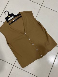(Category: ) located in . Submitted by Shayejual (Listing ID 1319676435, Image 1). Description: .