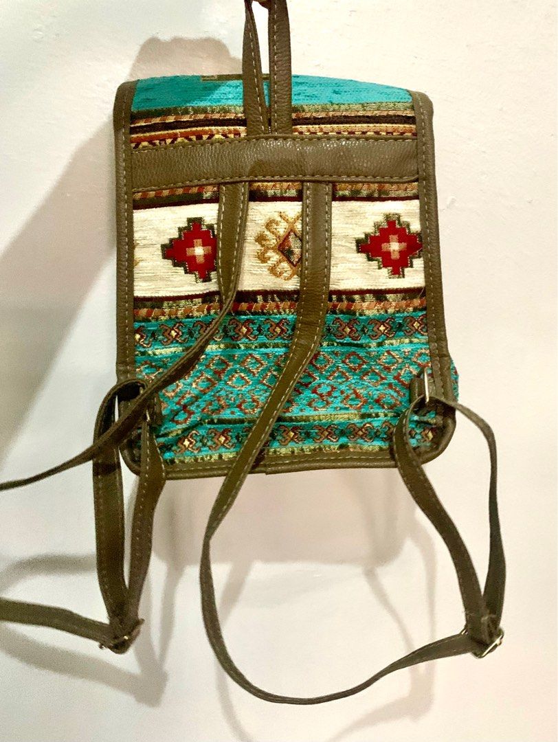 Native Backpack (Category: Other Babies Going Out Needs) located in Las Pinas. Submitted by carou98933 (Listing ID 1319533378, Image 2). Description: Small backpack for kids No issues.