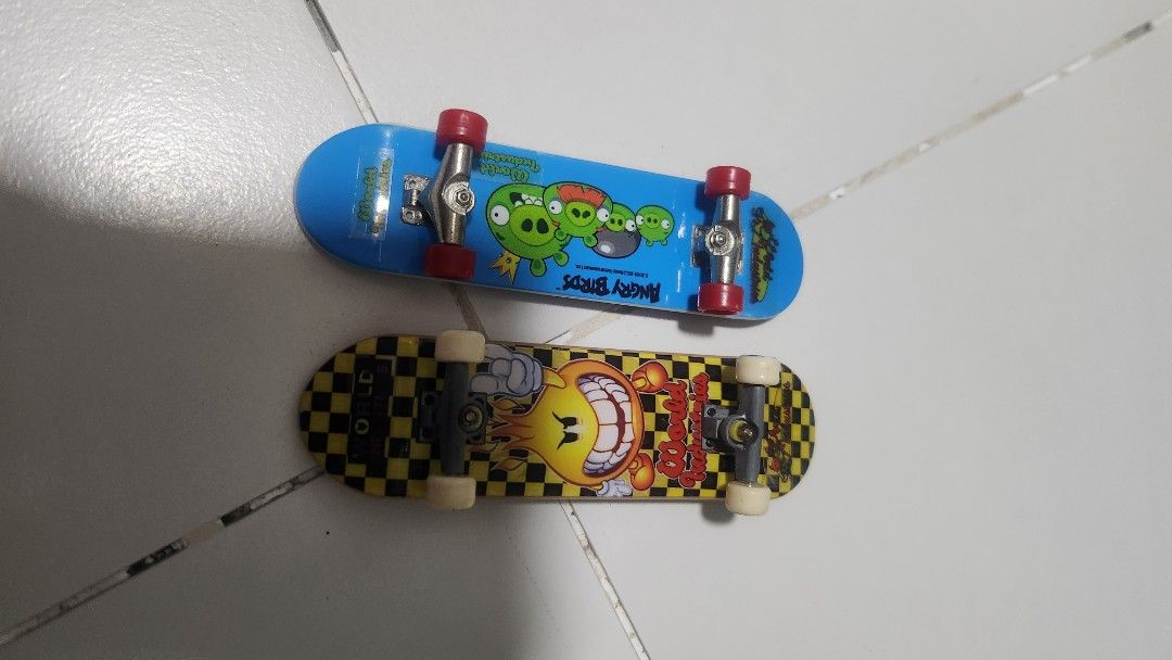 Tech deck (Category: Kids Toys) located in Singapore. Submitted by meadi (Listing ID 1319625447, Image 2). Description: take all $30. each is $15.