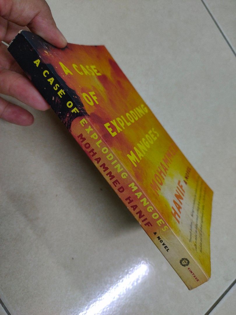[Used] A Case of Exploding Mangoes by Mohammed Hanif (Historical ...